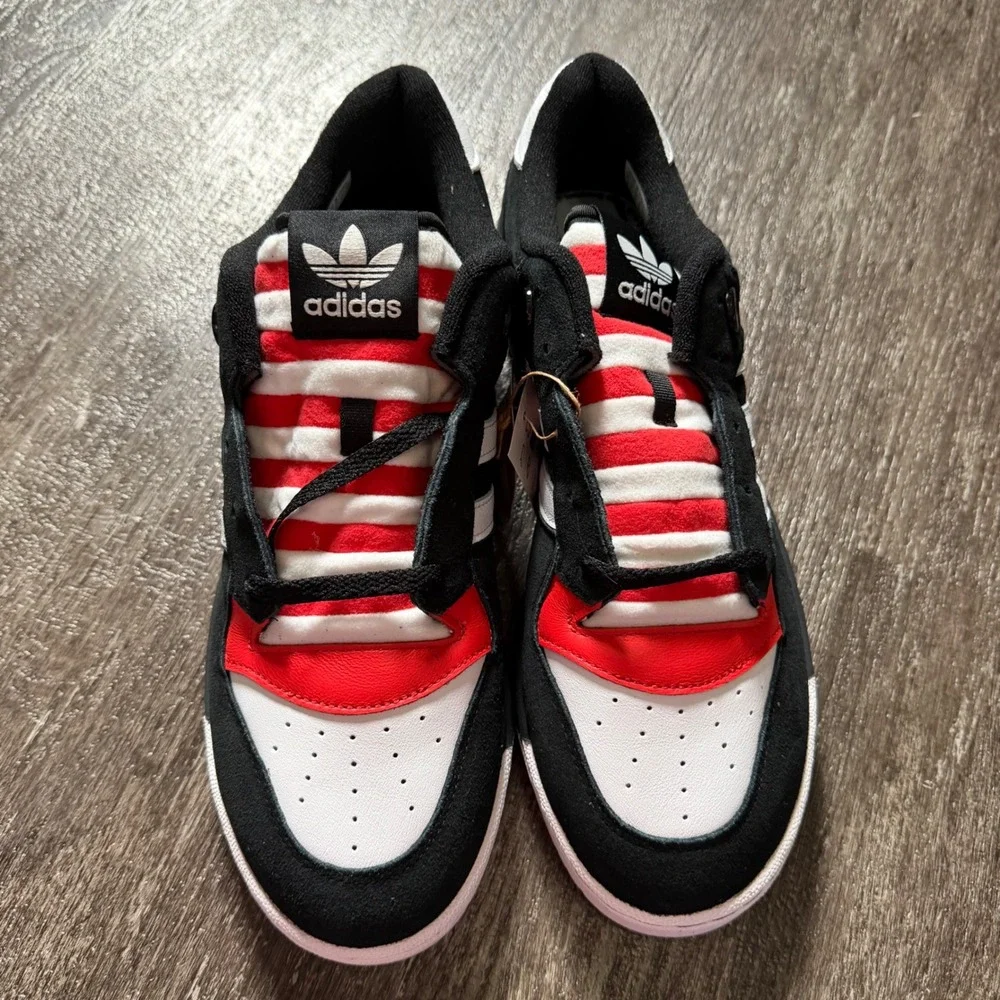 Adidas Rivalry Low Mens 12 Black White Red Dr Seuss Cat in the Hat Shoes Stripe